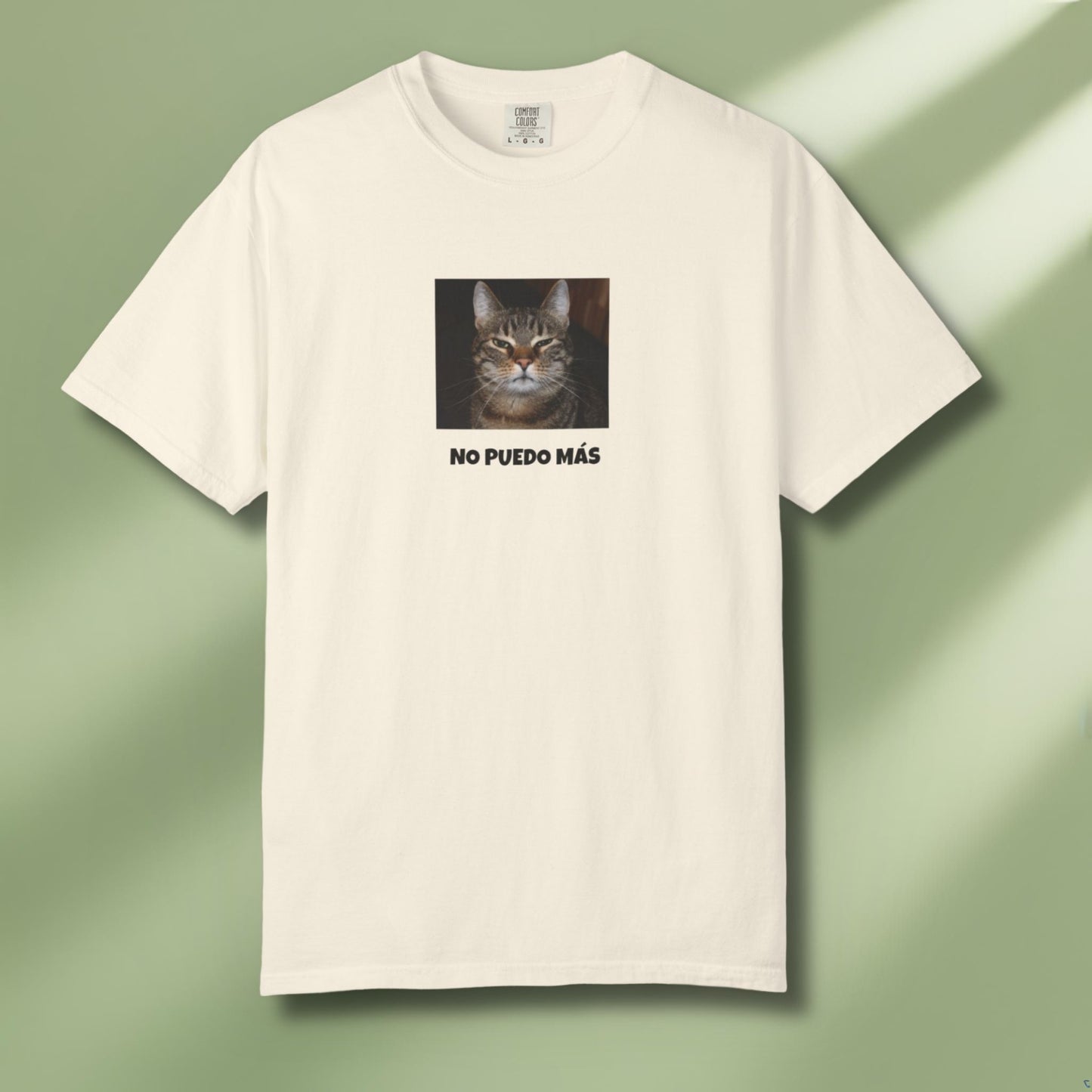 No puedo mas quote T-shirt for cat lovers in beige